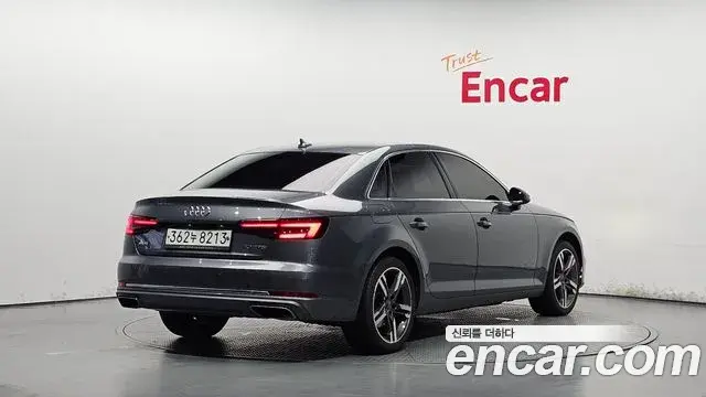 Audi A4 2019 — Photo 7/30