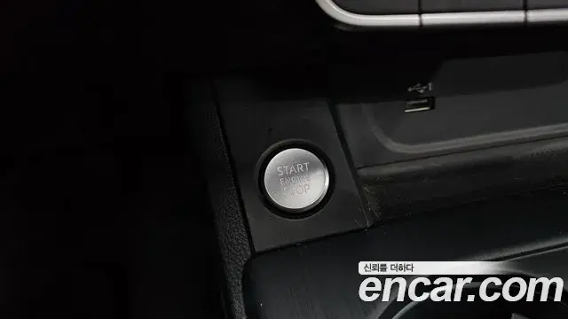 Audi A4 2019 — Photo 2/30