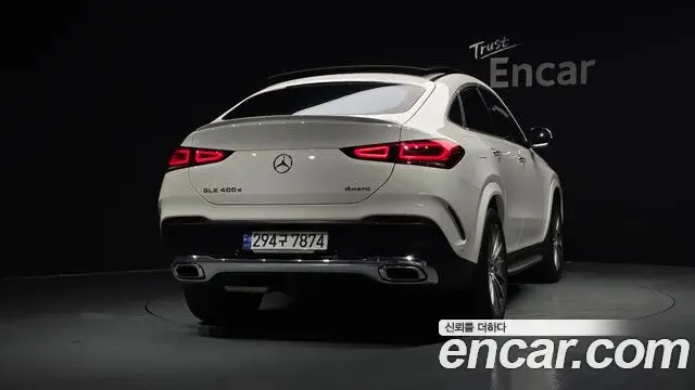Mercedes-Benz GLE-Class 2023 — ფოტო 11/20