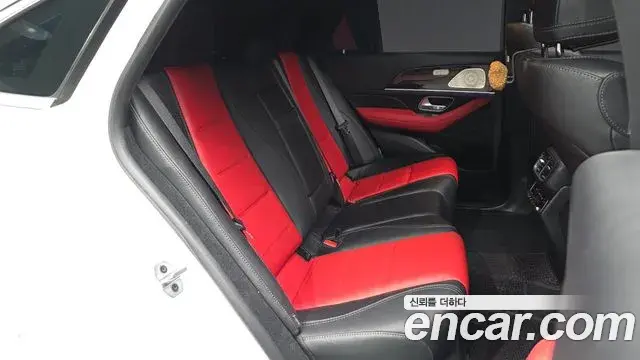 Mercedes-Benz GLE-Class 2023 — ფოტო 10/20