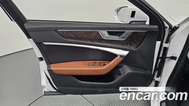 Audi A6 2020 — Photo 21/29