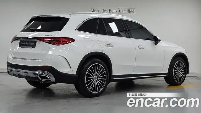 Mercedes-Benz GLC-Class 2024 — Фото 1/20