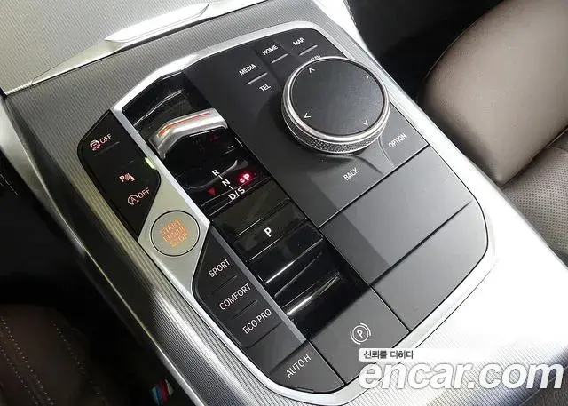 BMW 4 Series 2024 — Photo 8/20