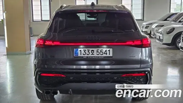 Audi Q5 2025 — ფოტო 11/18