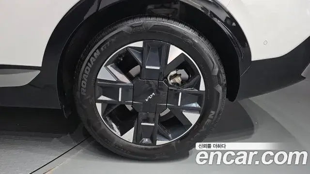 Kia Sportage 2025 — Şəkil 31/35