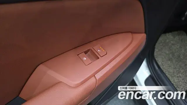 Kia Sportage 2025 — Şəkil 14/35