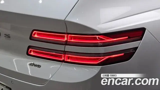 Genesis GV80 2025 — ფოტო 30/35