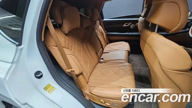 Genesis GV80 2025 — ფოტო 31/35