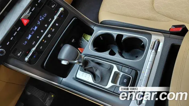 Kia Carnival 2022 — Фото 9/20