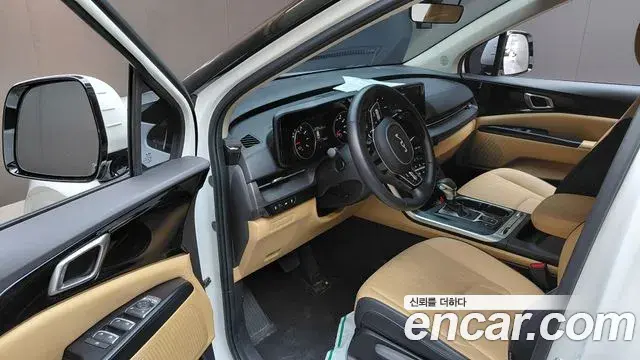 Kia Carnival 2022 — Фото 10/20