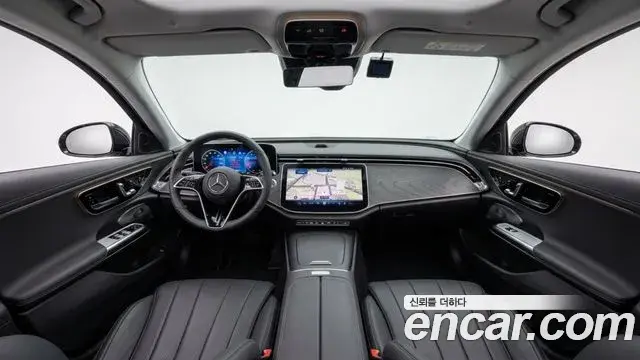 Mercedes-Benz E-Class 2024 — ფოტო 4/12