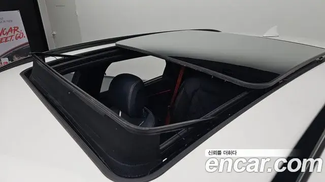 Genesis GV70 2024 — Photo 34/34