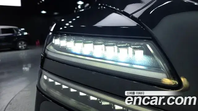 Genesis GV80 2025 — Şəkil 28/36