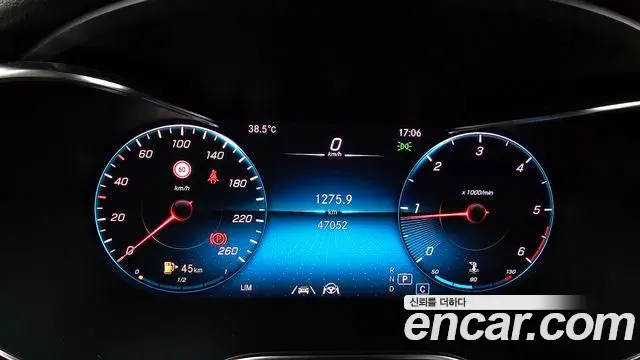 Mercedes-Benz GLC-Class 2021 — ფოტო 15/20