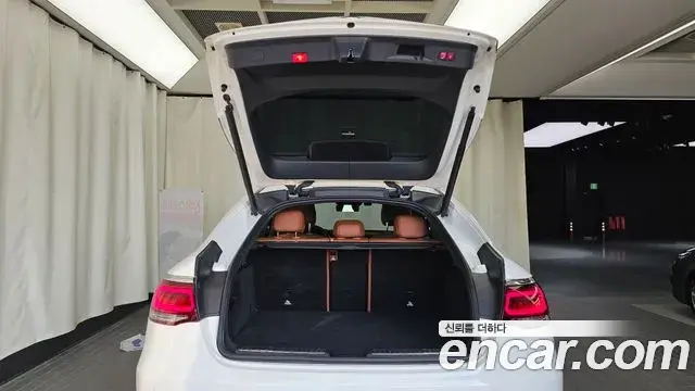 Mercedes-Benz GLC-Class 2021 — ფოტო 19/20