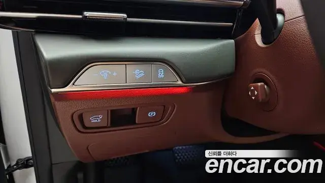 Genesis GV80 2024 — ფოტო 14/32
