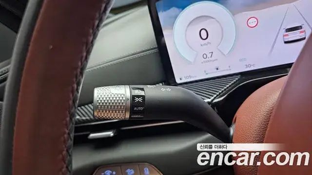 Genesis GV80 2024 — ფოტო 20/32