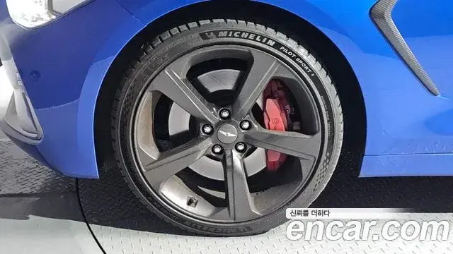 Genesis G70 2018 — Şəkil 17/20