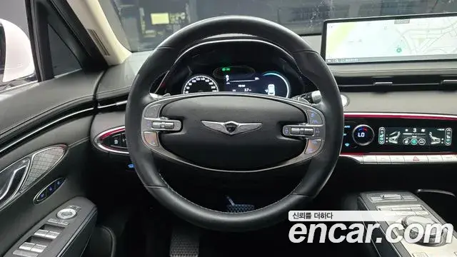 Genesis GV70 2023 — Şəkil 32/33