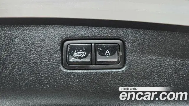 Genesis GV70 2023 — Şəkil 33/33