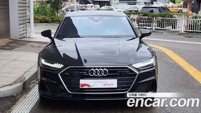 Audi A7 2023 — Фото 2/20