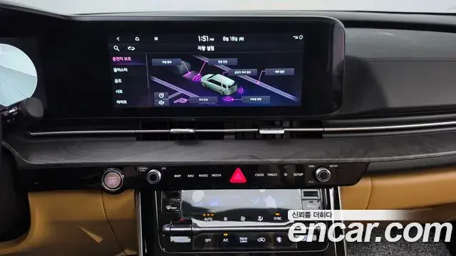 Kia Carnival 2023 — Фото 12/20