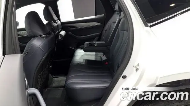 Renault Samsung Grand Koleos 2024 — Photo 23/36