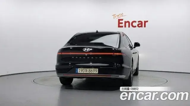 Hyundai Grandeur 2023 — Фото 4/20