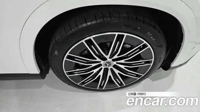 Mercedes-Benz EQE SUV 2026 — ფოტო 6/20