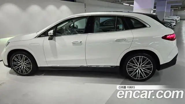 Mercedes-Benz EQE SUV 2026 — ფოტო 5/20