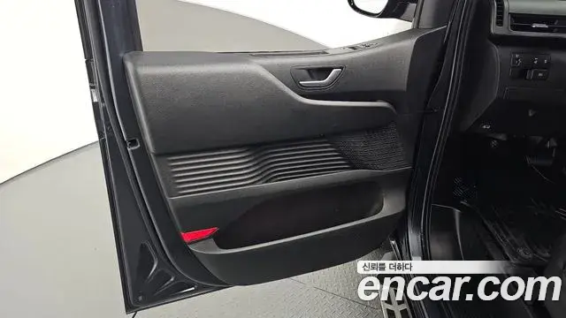 Hyundai Staria 2024 — Şəkil 4/39