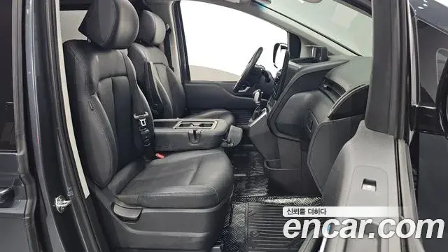 Hyundai Staria 2024 — Şəkil 14/39