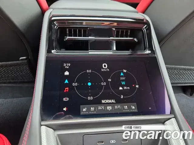 Porsche Panamera 2024 — ფოტო 13/20