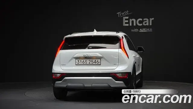 Kia Niro 2022 — Photo 4/20