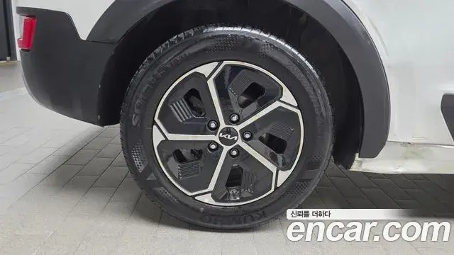 Kia Niro 2022 — Photo 5/20