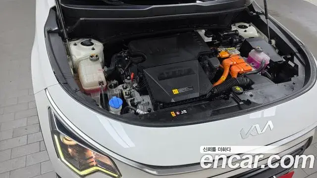 Kia Niro 2022 — Photo 6/20