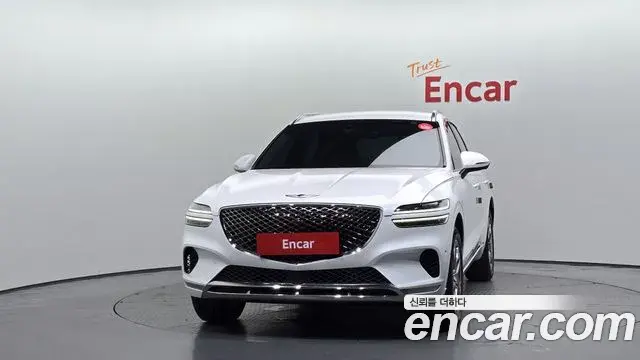 Genesis GV70 2022 — ფოტო 10/35