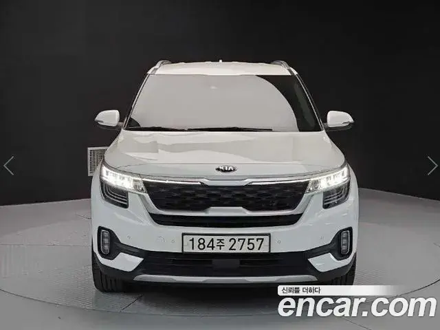 Kia Seltos 2020 — ფოტო 6/19