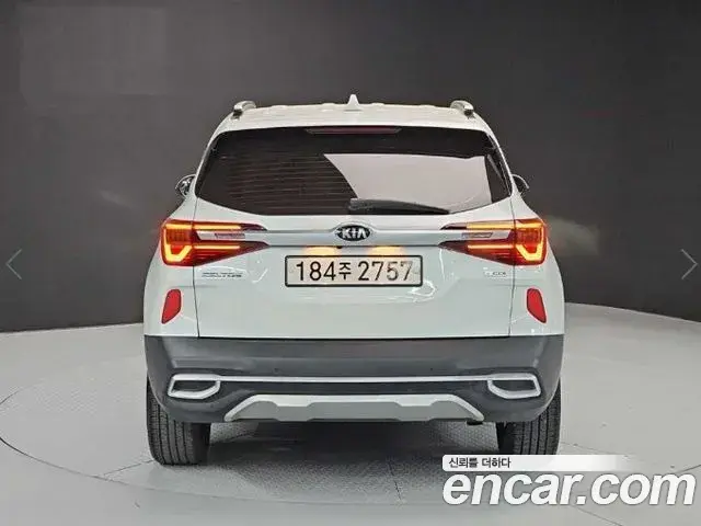 Kia Seltos 2020 — ფოტო 5/19