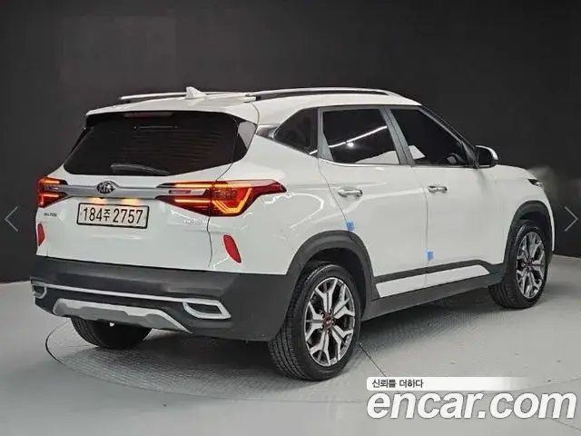 Kia Seltos 2020 — ფოტო 3/19