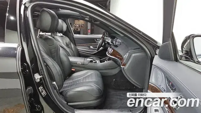 Mercedes-Benz S-Class 2019 — Фото 11/20