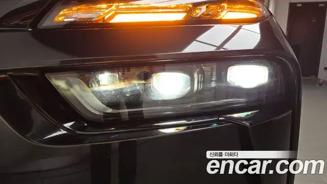 BMW X7 2025 — ფოტო 15/35