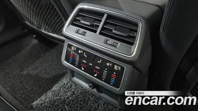 Audi A6 2021 — Фото 18/20