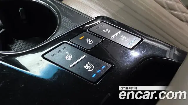 Kia K8 2022 — Photo 20/35