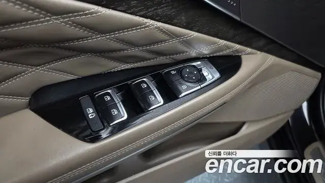 Kia K8 2022 — Photo 21/35