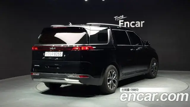 Kia Carnival 2022 — Photo 2/20