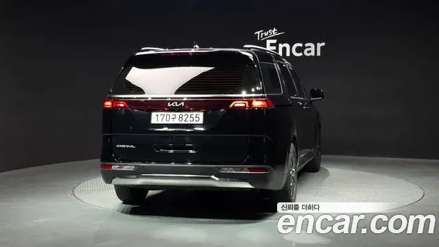 Kia Carnival 2022 — Photo 4/20
