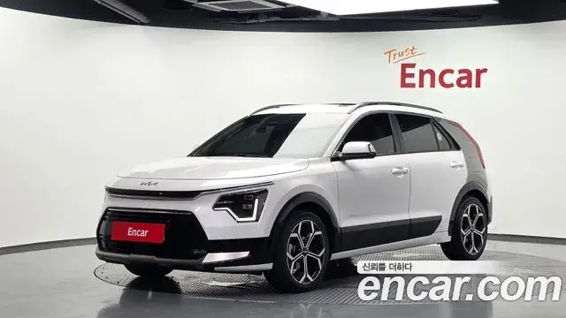 Kia Niro 2022 — Şəkil 12/31