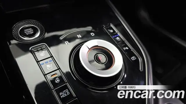 Kia Niro 2022 — Şəkil 9/31