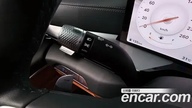 Genesis GV80 2024 — Şəkil 28/36